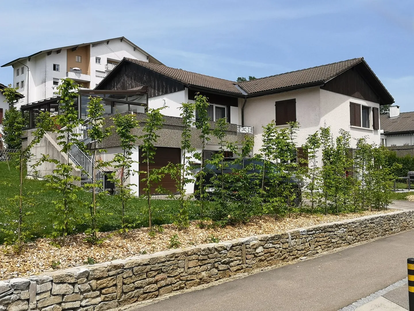 Casa bifamiliare in zona tranquilla - Foto 2 di 33