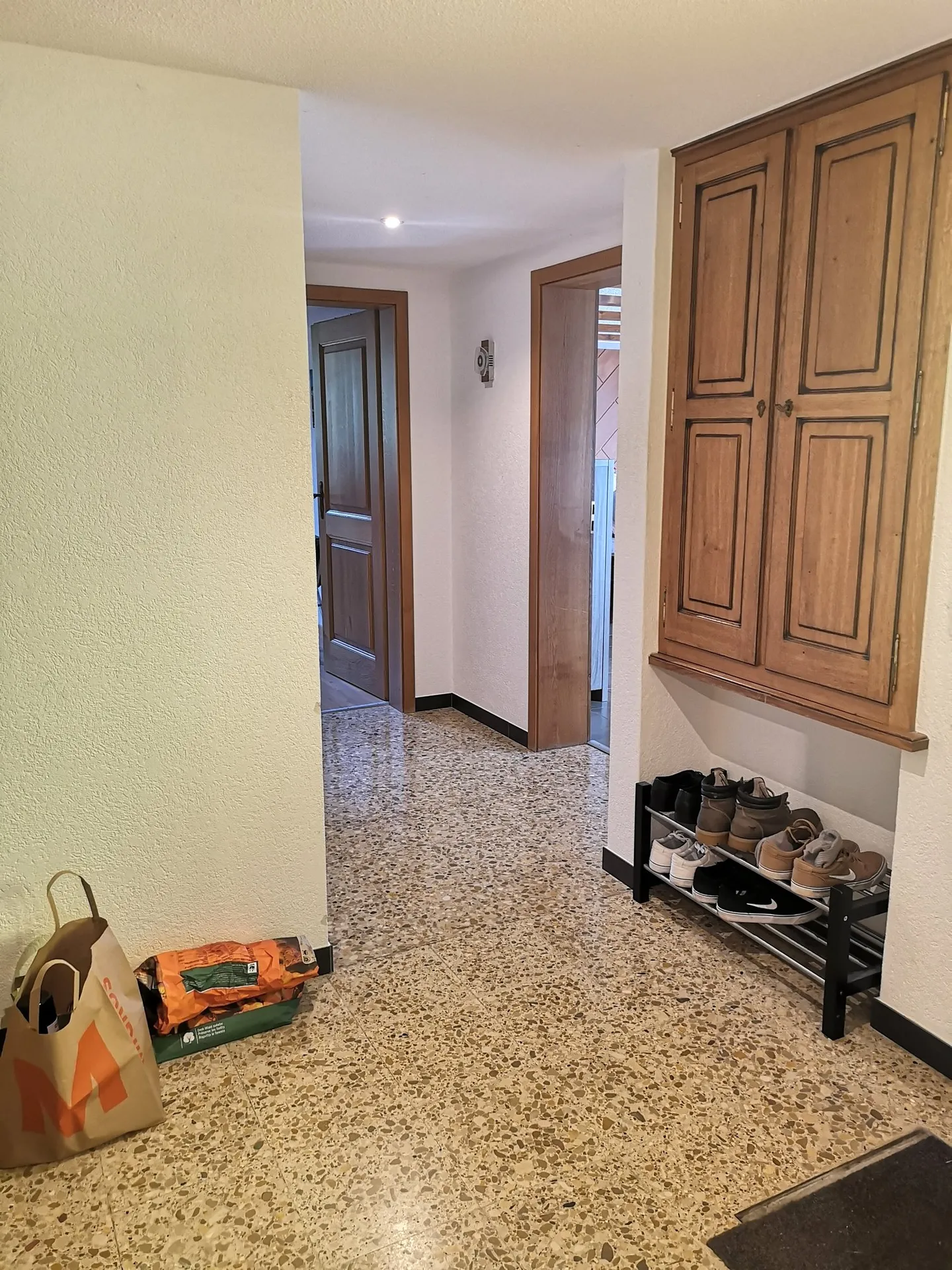 Casa bifamiliare in zona tranquilla - Foto 24 di 33
