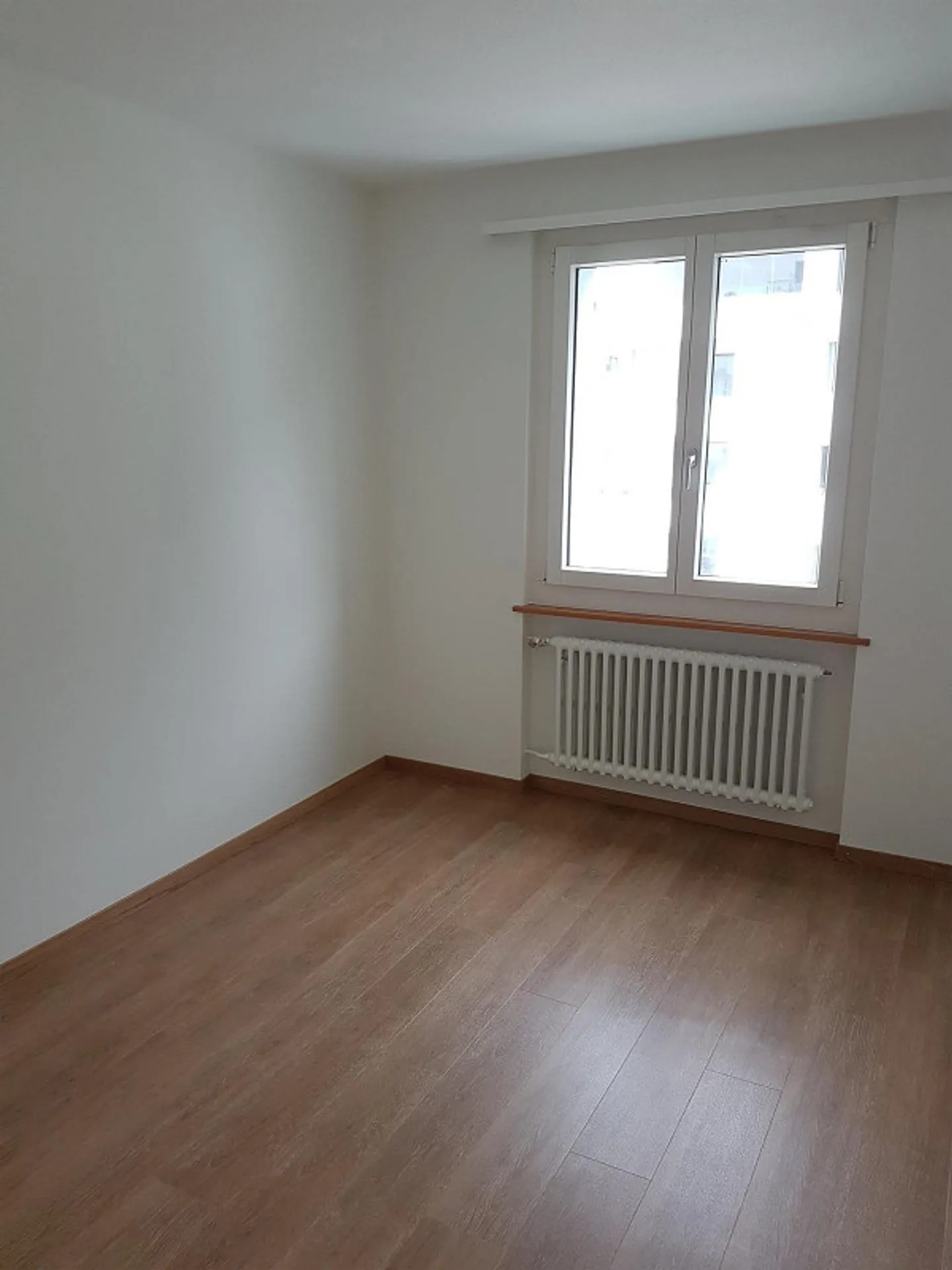 Affordable, very well located 4-room apartment - Photo 7 of 8