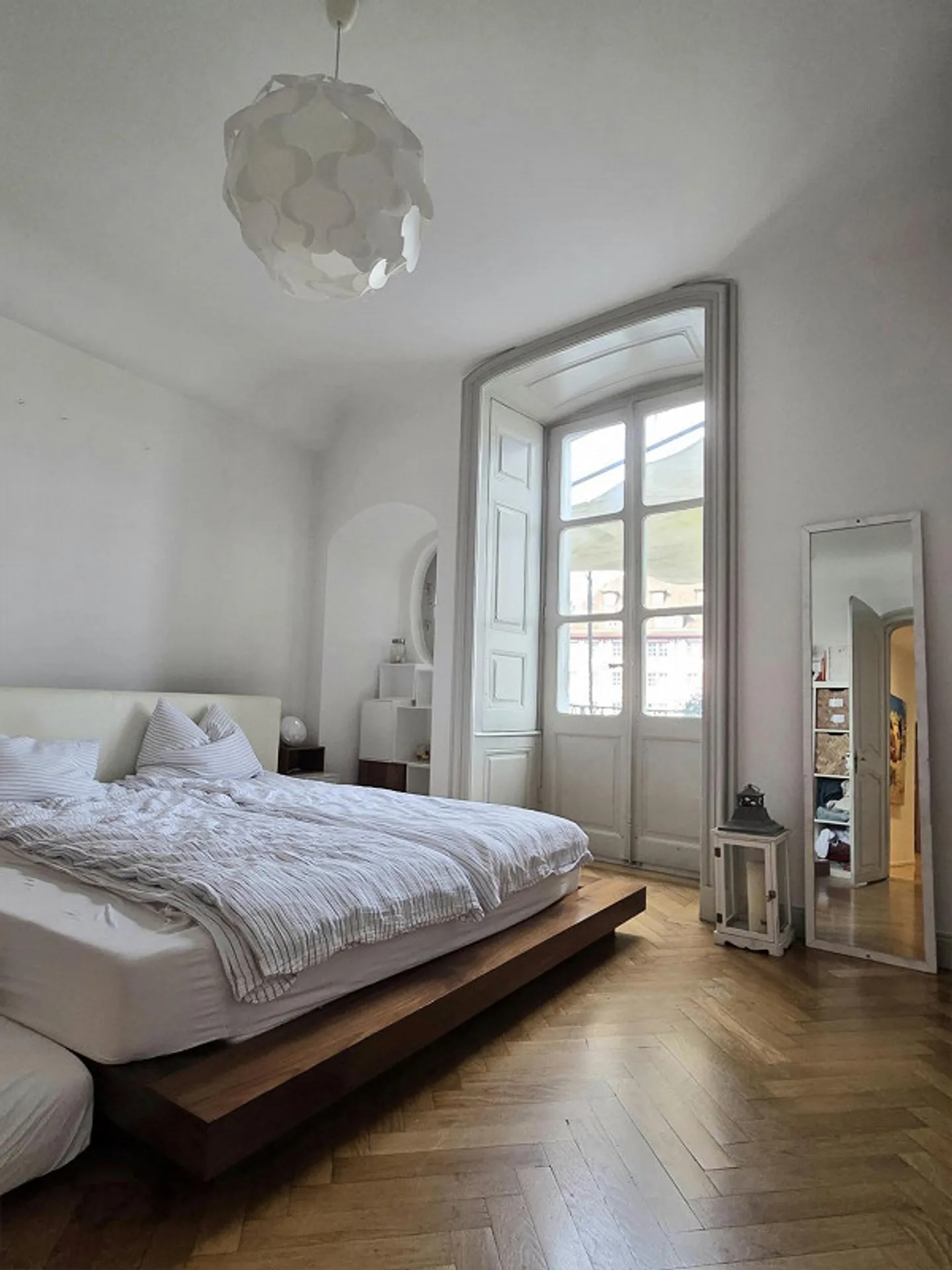 Stiloso e pieno di fascino – appartamento con 4 stanze nel cuore di Lucerna - Foto 3 di 7