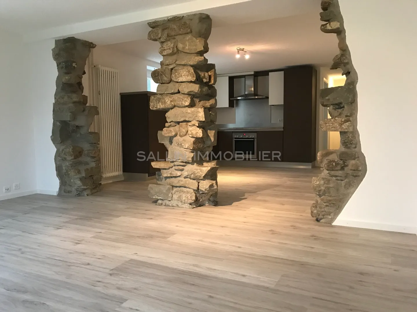 2.5 Room Apartment - Photo 6 of 10