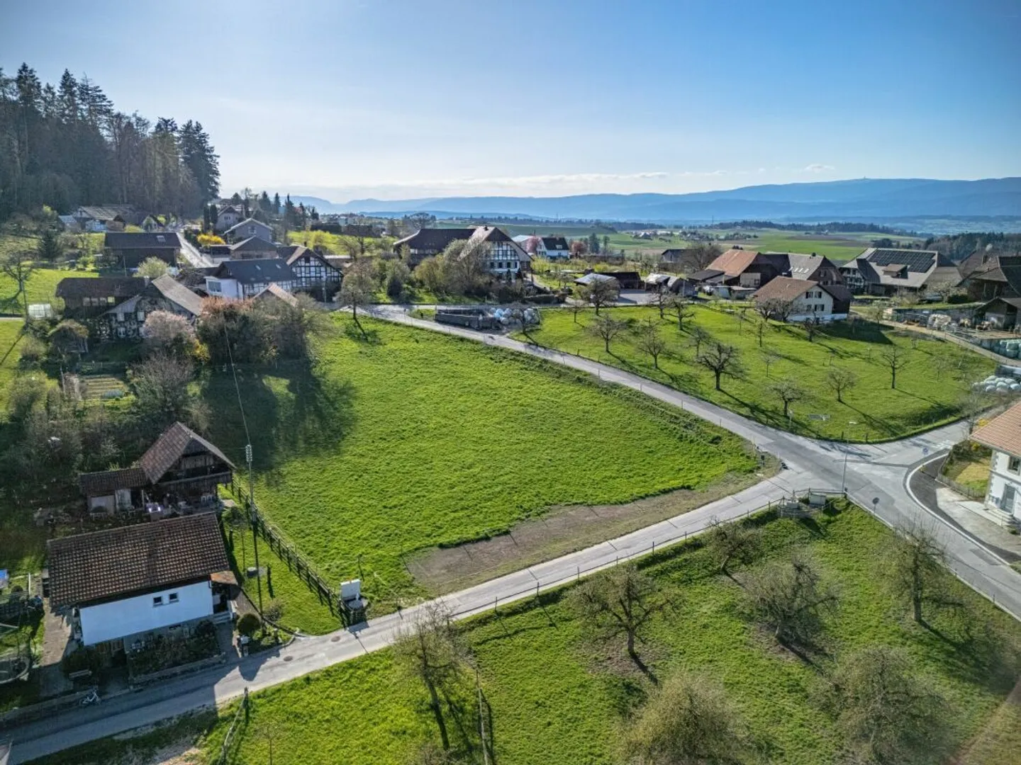 OTTIMO TERRENO EDIFICABILE A SCHÜPFEN - Foto 6 di 8