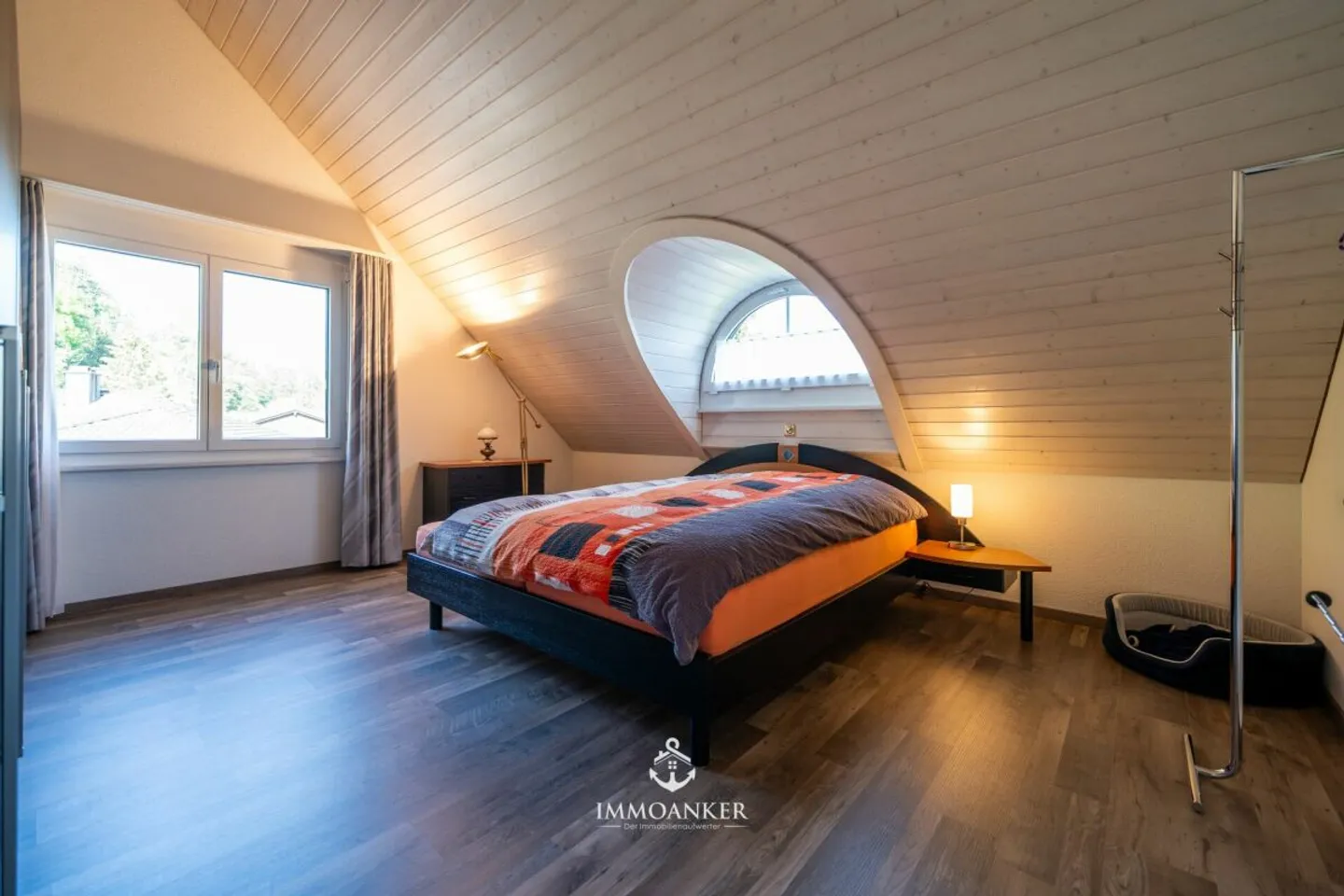 Living at the highest level in Sonnental - a unique property with character and style - Photo 9 of 13