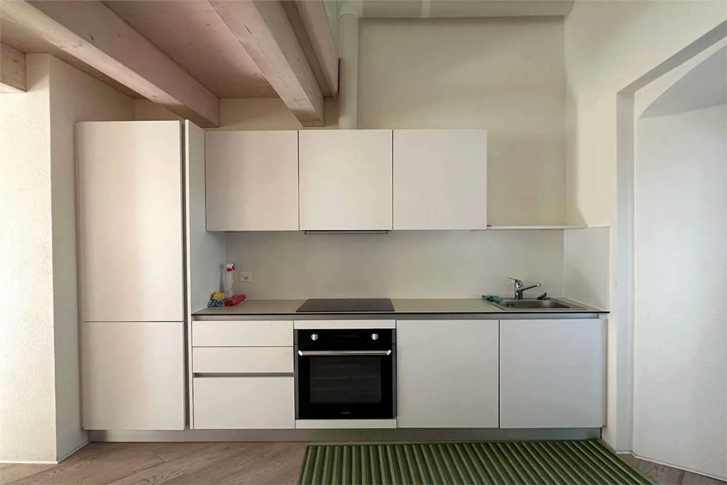 Bellissimo appartamento duplex di 2,5 stanze - Foto 2 di 9