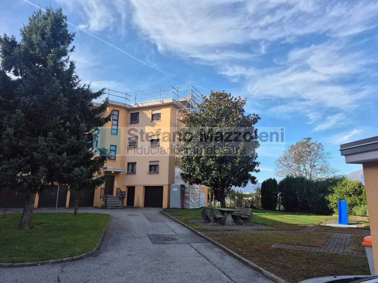 ST.ANTONINO-For sale bright 4.5 room apartment - Photo 2 of 10