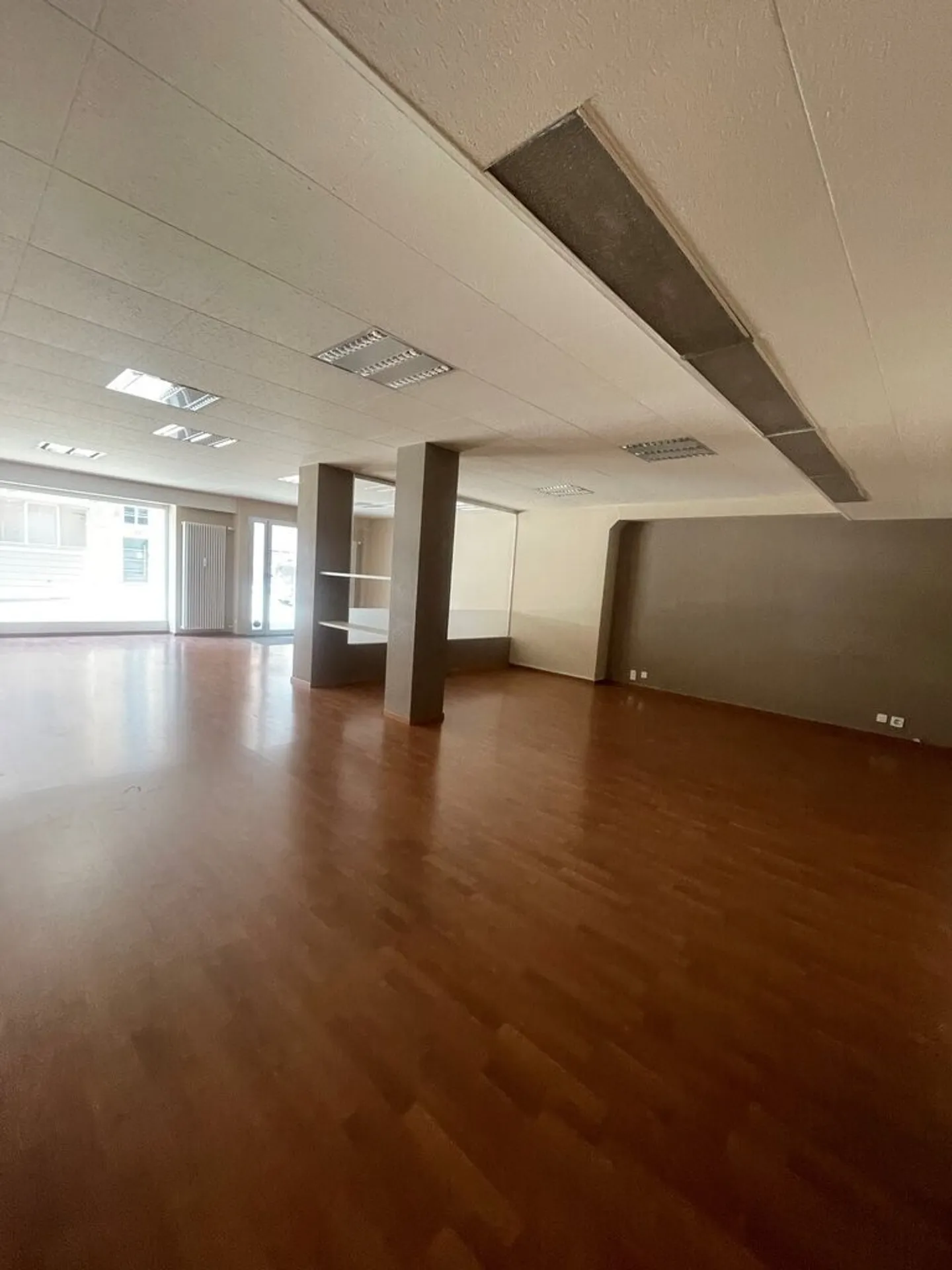 Il tuo futuro spazio commerciale nel centro di Losanna! - Foto 4 di 6