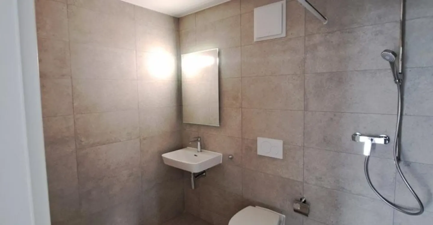 Flexible usable raw spaces from 57m2 - Photo 6 of 7