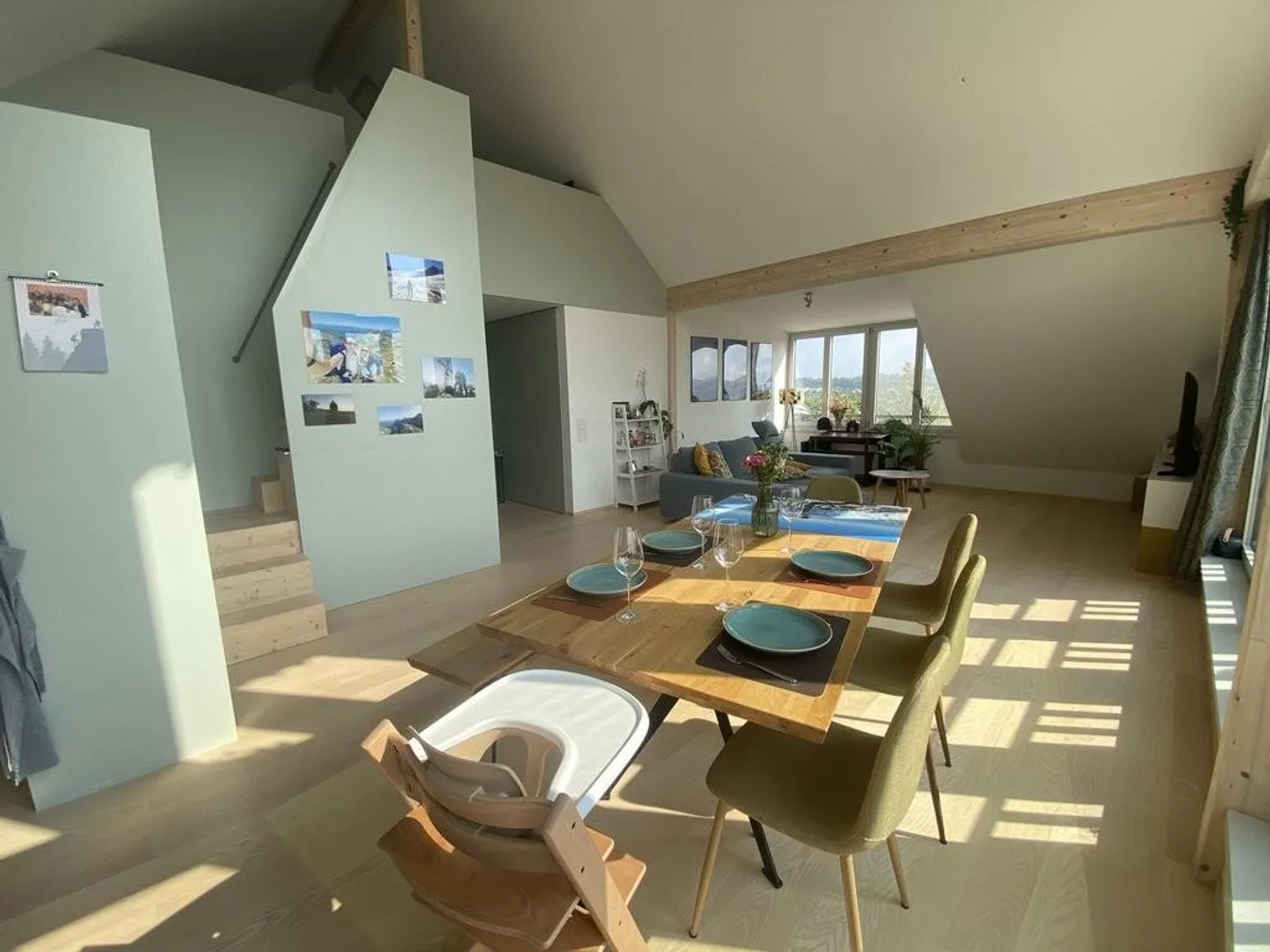Schöne 3.5 Zimmer-Wohnung mit grosszügigem Grundriss in Uitikon - Photo 3 of 11