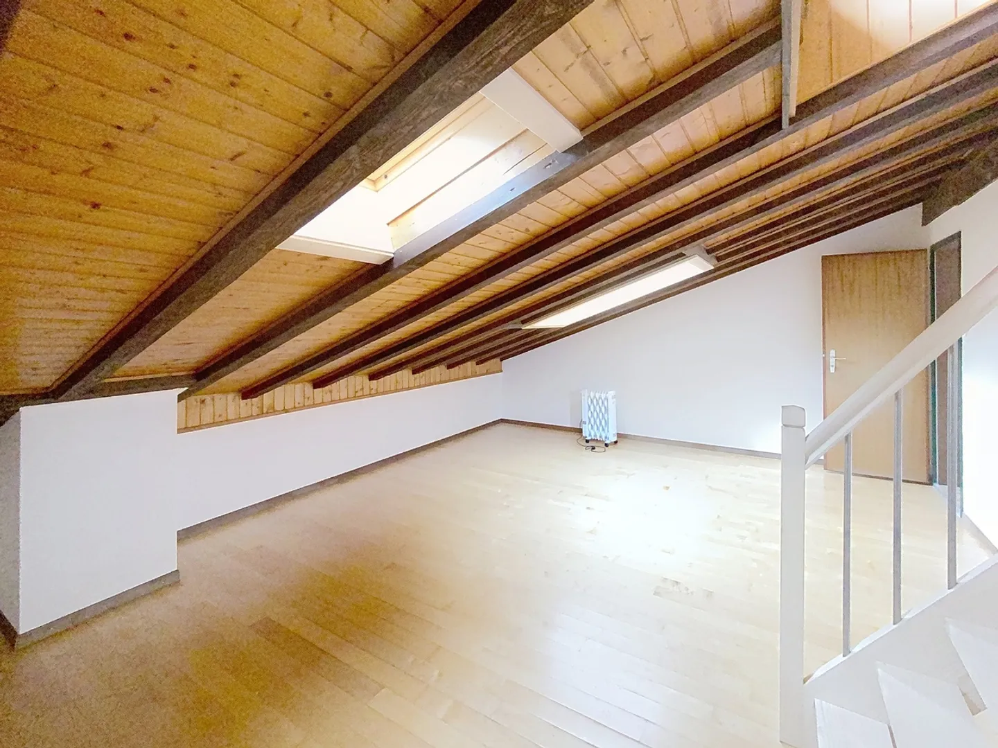 2.5 Room Apartment - Photo 6 of 8