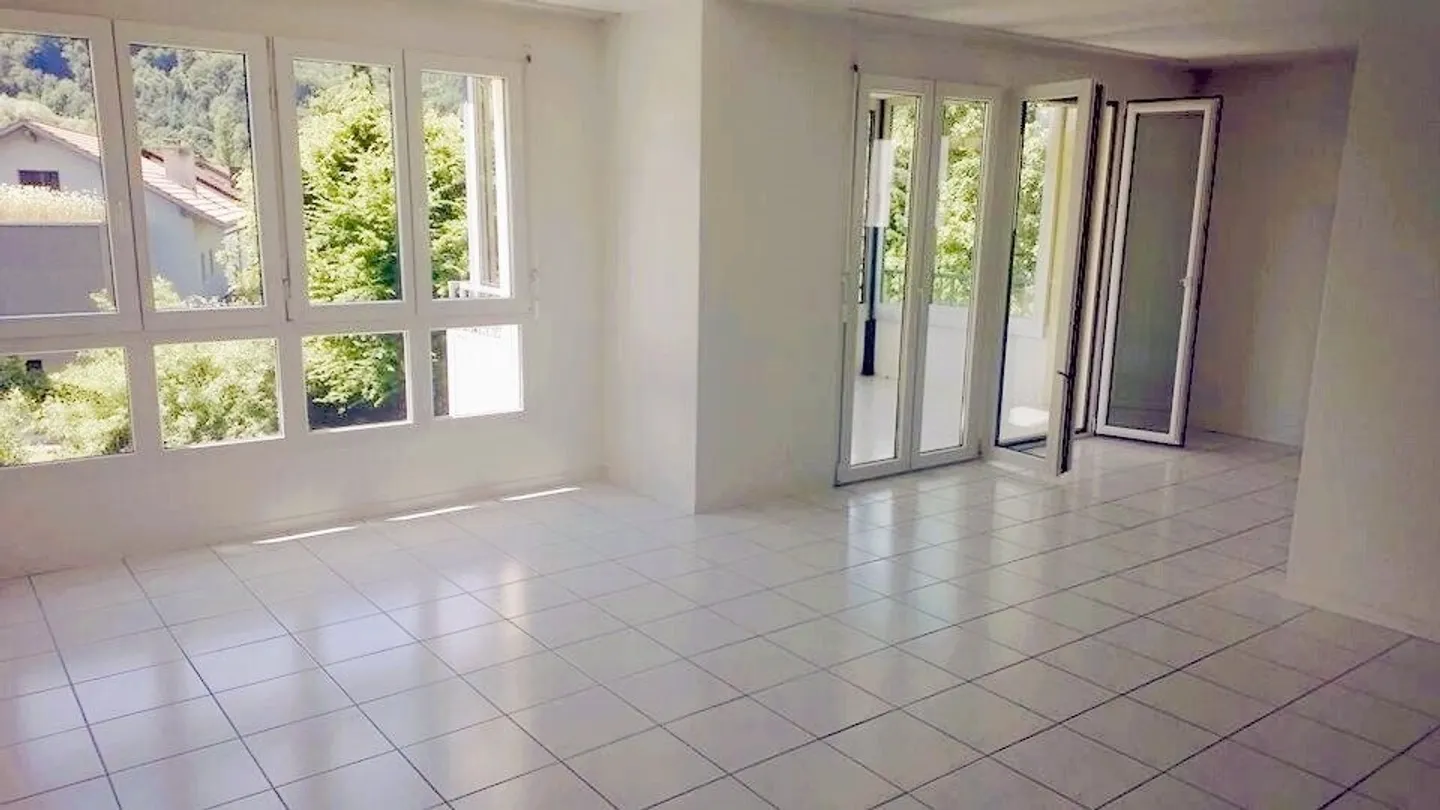 Appartement lumineux d'environ 100m2 - Photo 3 sur 6