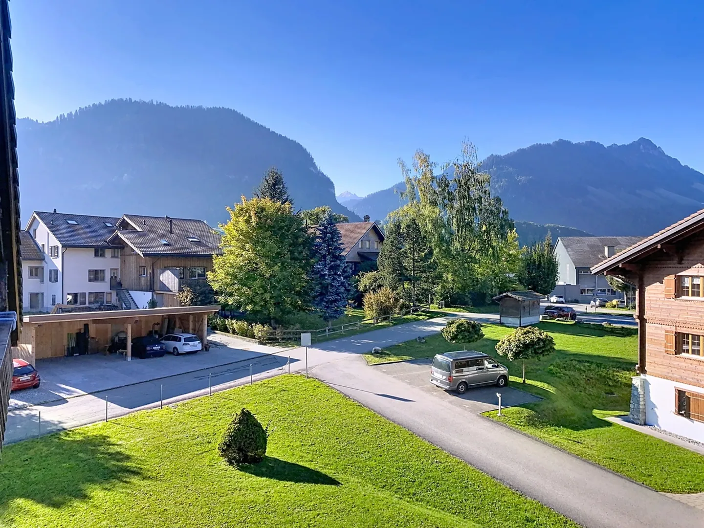 2.5 Room Apartment - Photo 1 of 8