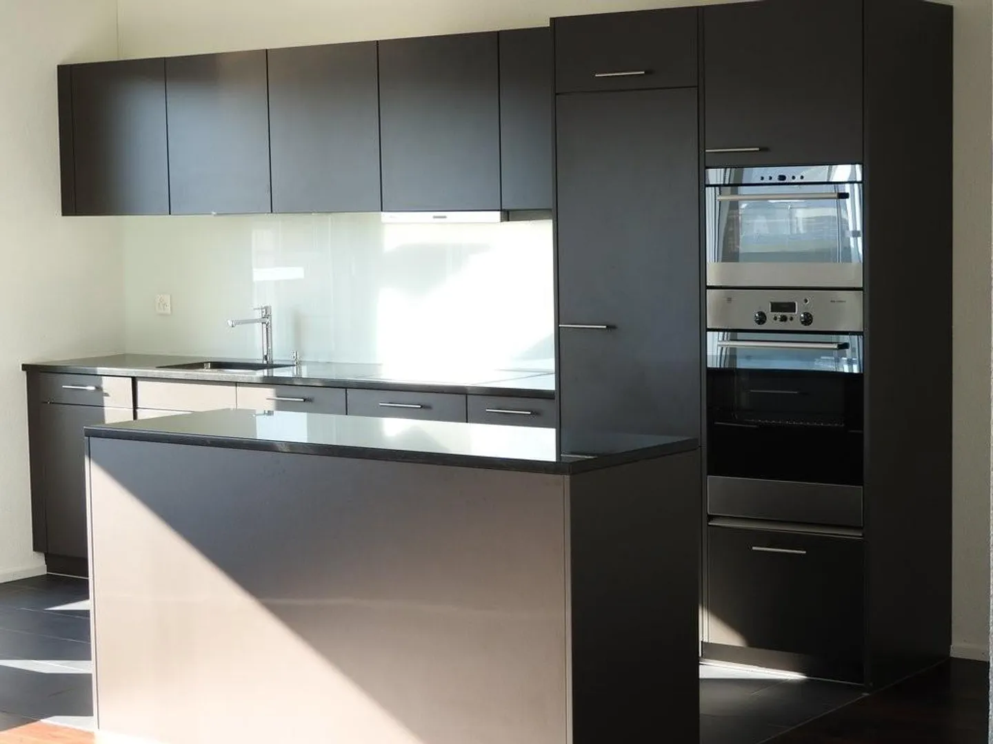 Beautiful apartment in the heart of Gümligen! - Photo 2 of 7