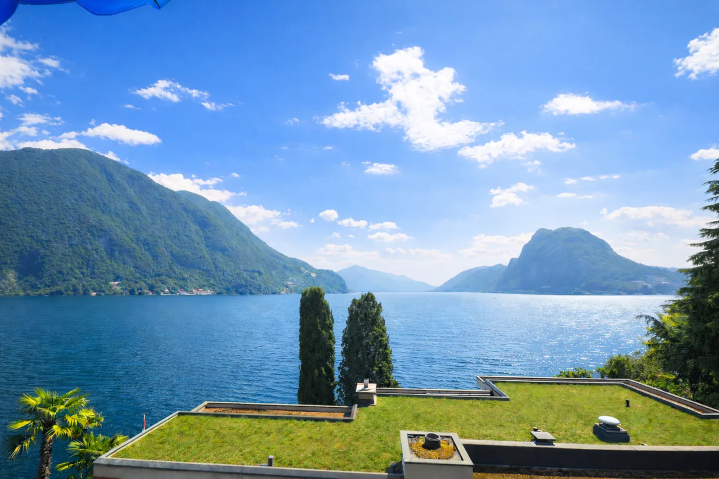 Apartment Facing Lake Lugano with Breathtaking View in Castagnola - Photo 1 of 19