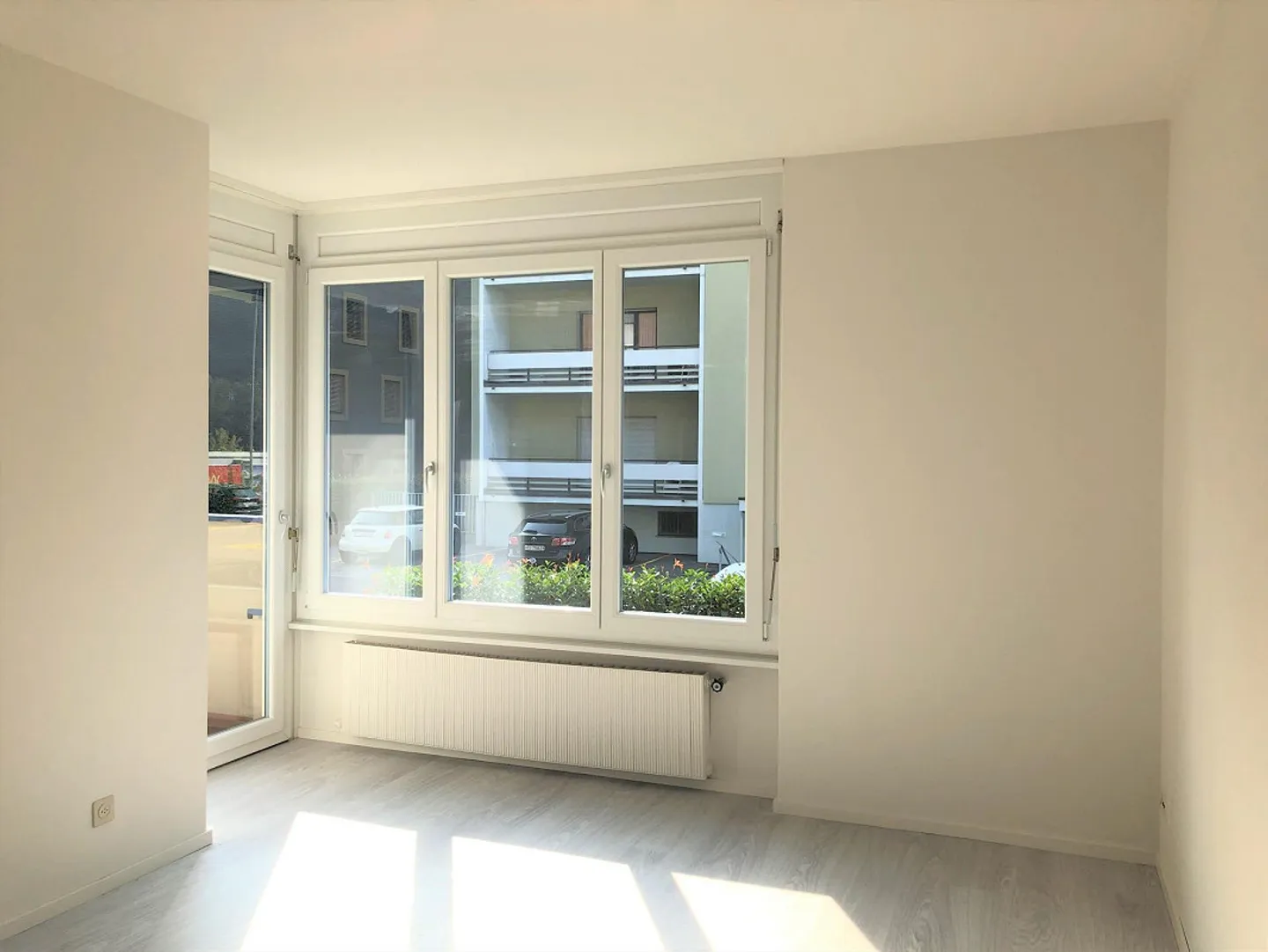 Wohnung mit Terrasse 3.5 Zimmer - Foto 6 von 14