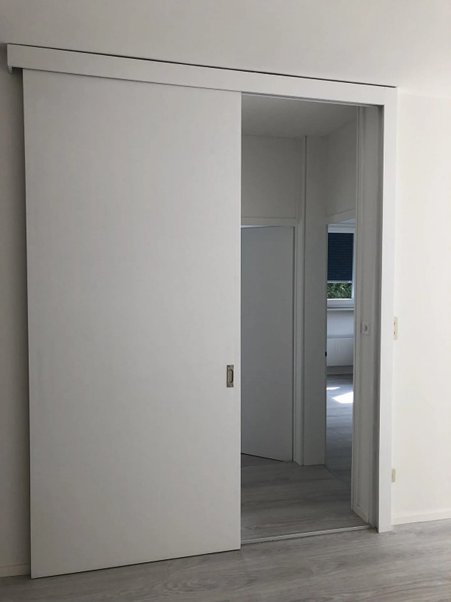 Wohnung mit Terrasse 3.5 Zimmer - Foto 8 von 14