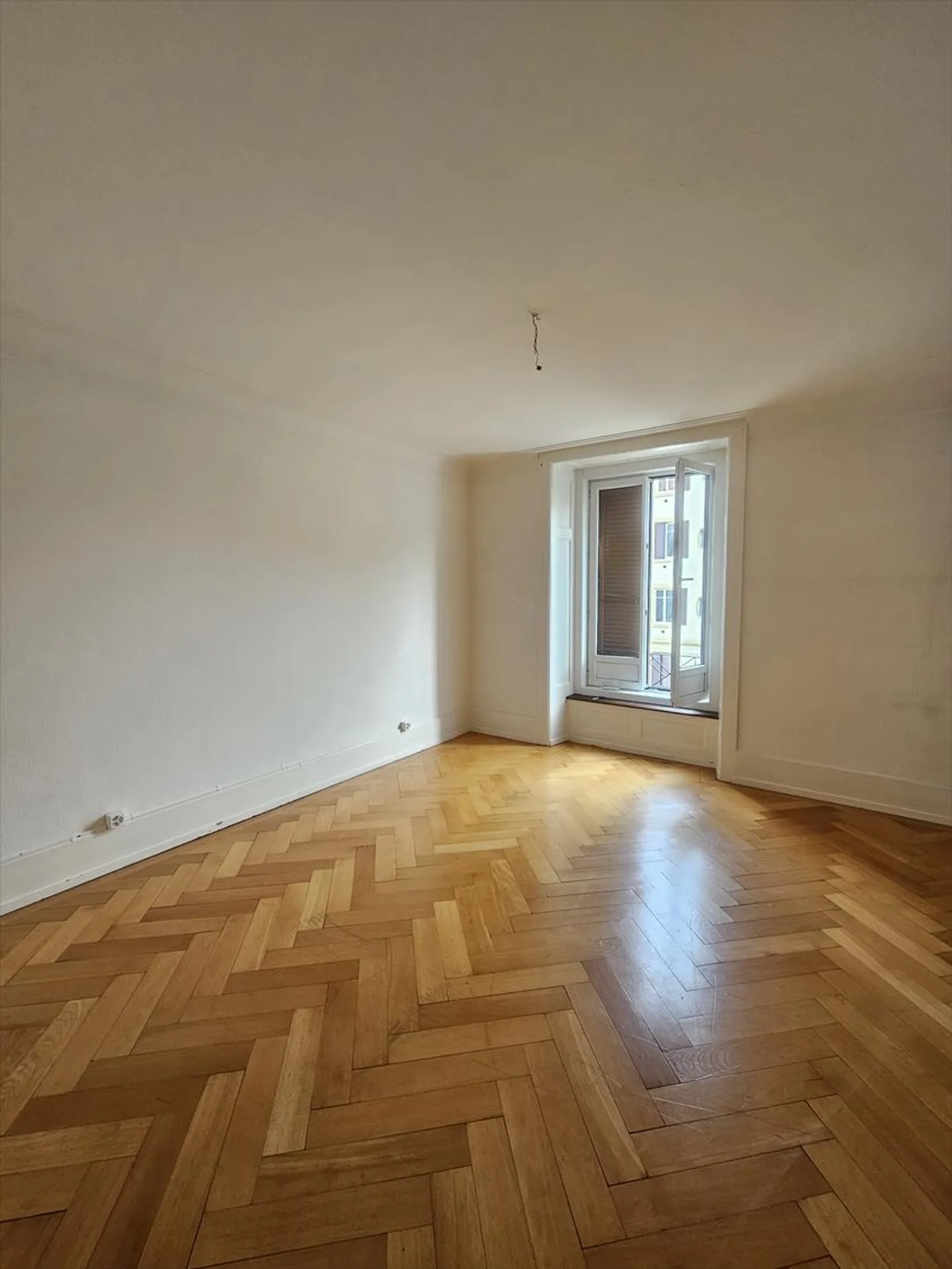 Appartement 3.5 pièces - Photo 5 sur 9