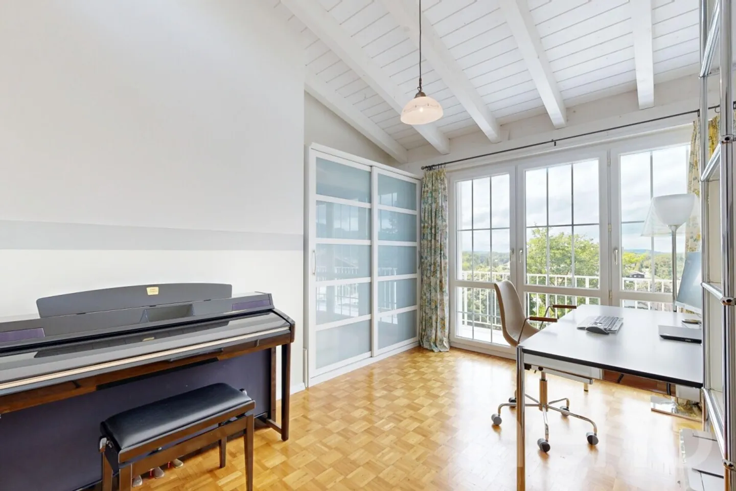 Maison Familiale Élégante avec Vue - Photo 9 sur 11