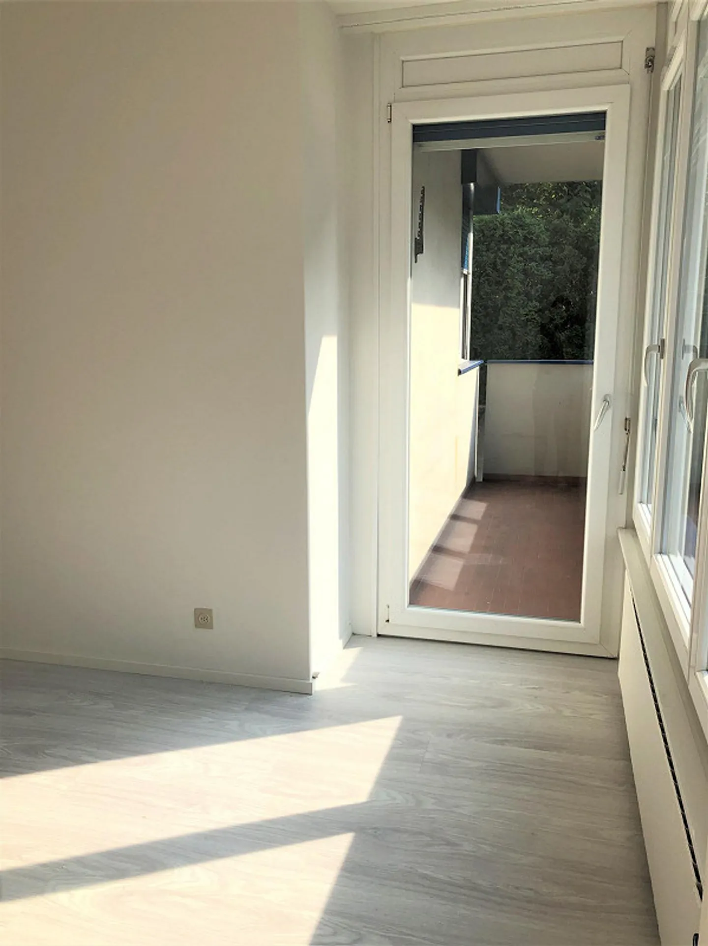 Wohnung mit Terrasse 3.5 Zimmer - Foto 7 von 14