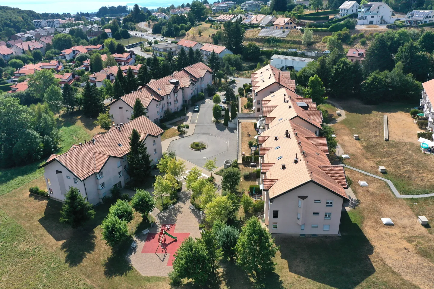 Appartamento in affitto - Foto 2 di 2