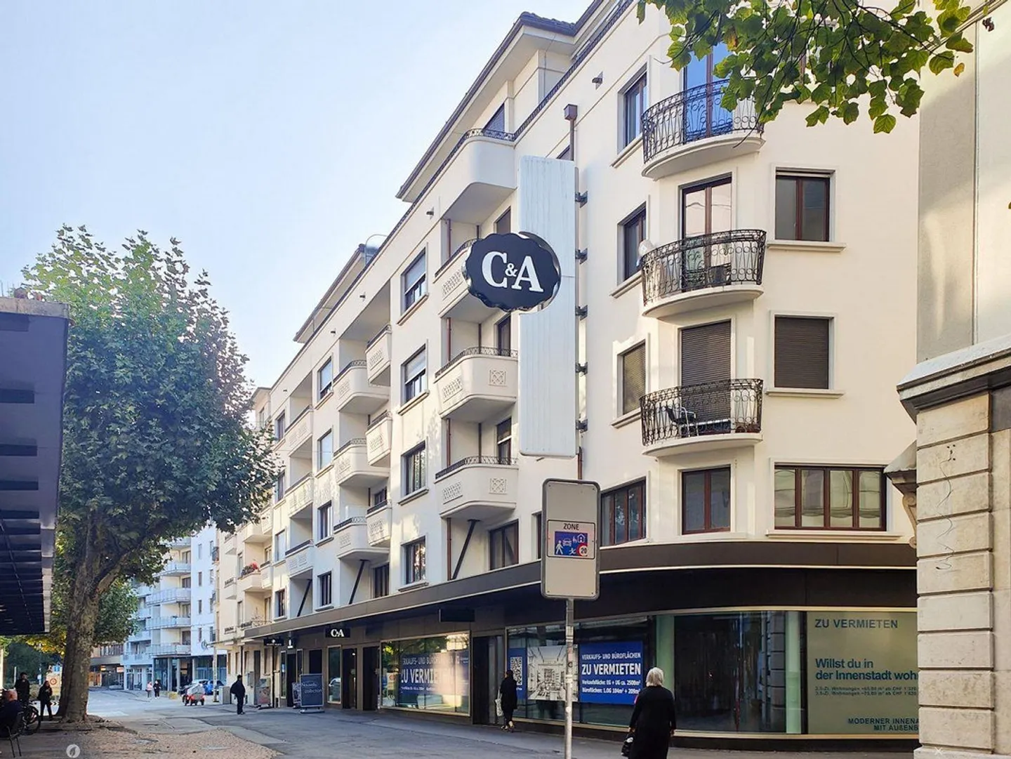 Espace de vente dans un emplacement passionnant à Bienne ! - Photo 3 sur 9