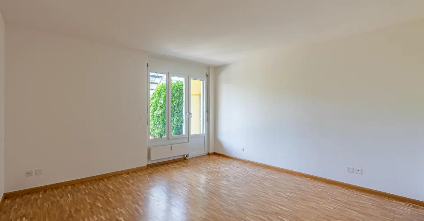 Apartment with garden and balcony! - Photo 8 of 11