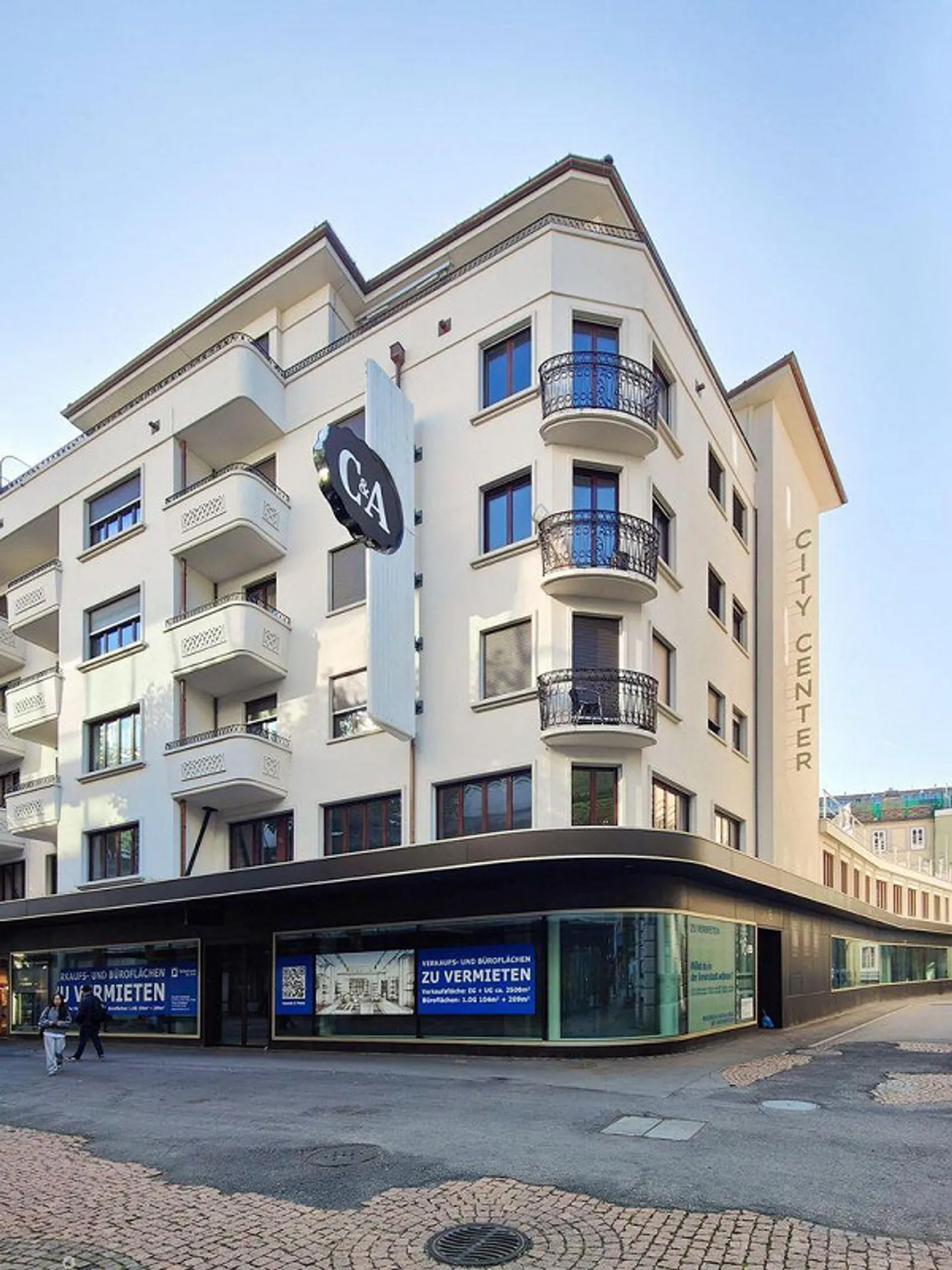 Espace de vente dans un emplacement passionnant à Bienne ! - Photo 1 sur 9