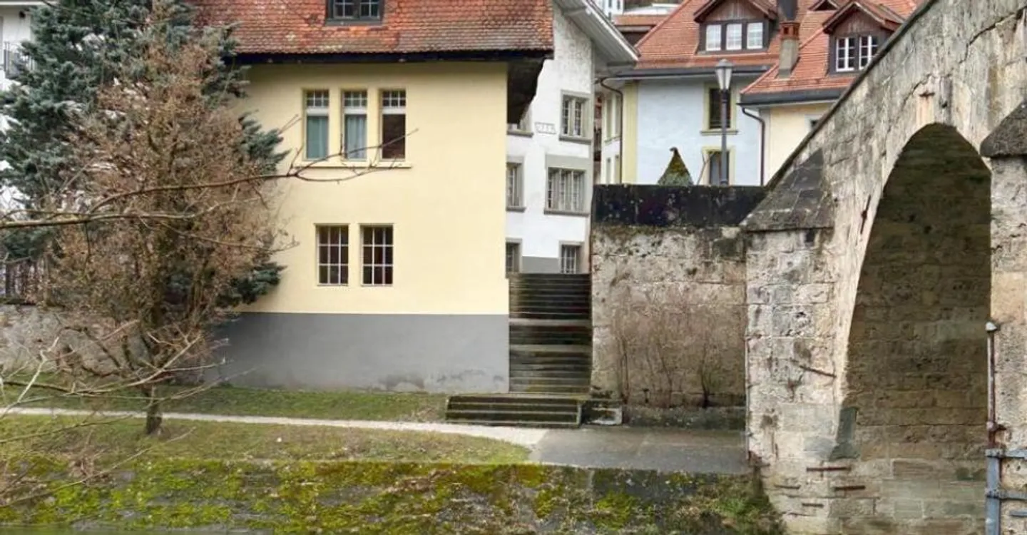 SCHÖNE 3-ZIMMER-WOHNUNG MIT TERRASSE - Foto 1 von 12