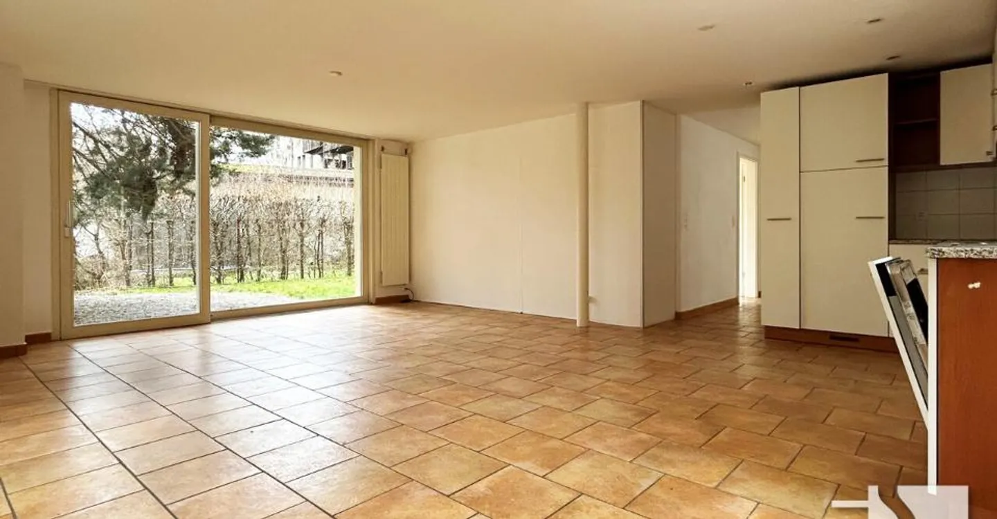 SCHÖNE 3-ZIMMER-WOHNUNG MIT TERRASSE - Foto 4 von 12