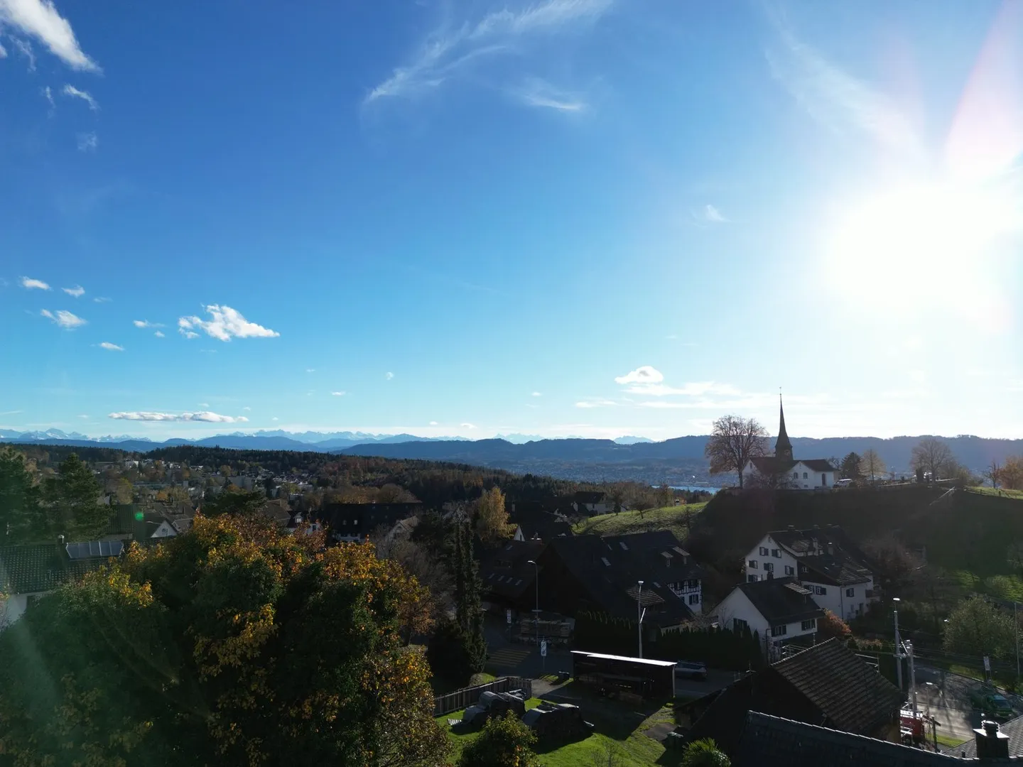 Attico con vista spettacolare e grande terrazza sul tetto a Zurigo-Witikon - Foto 5 di 10