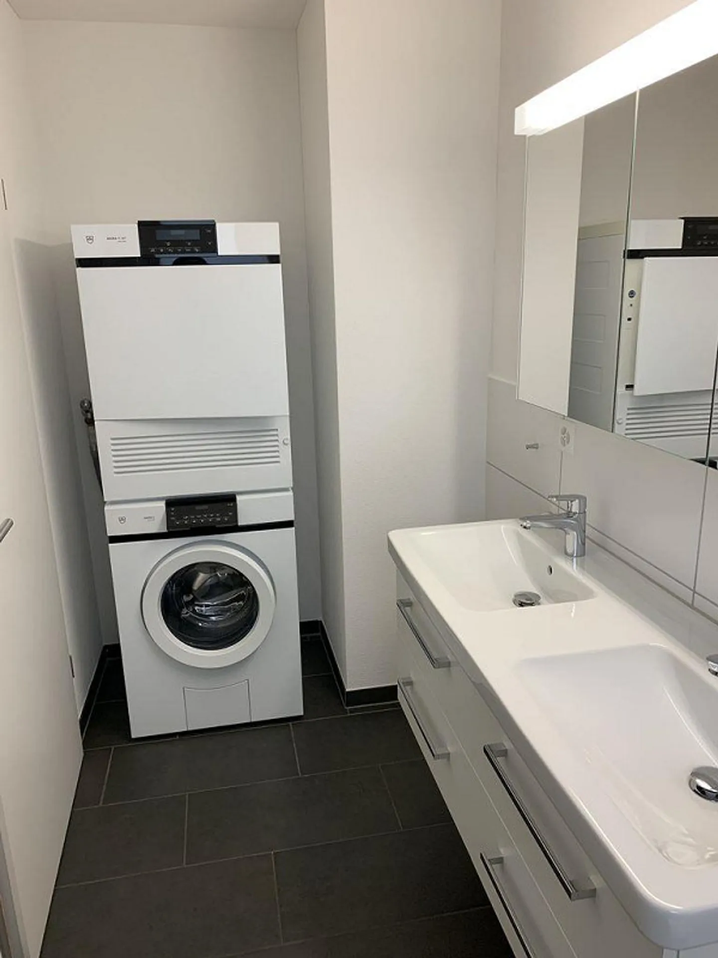 Moderne 3½-Zimmer-Wohnung mitten im Zentrum - Foto 10 di 12