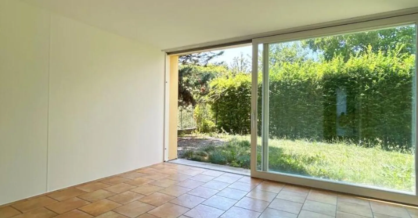 SCHÖNE 3-ZIMMER-WOHNUNG MIT TERRASSE - Foto 9 von 12