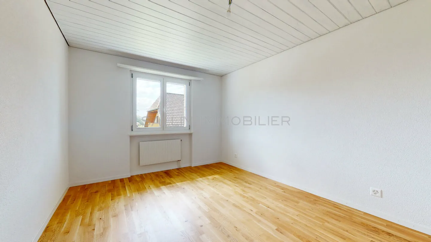 APPARTEMENT DE 3½ PIECES 
RENOVE - Photo 8 sur 14