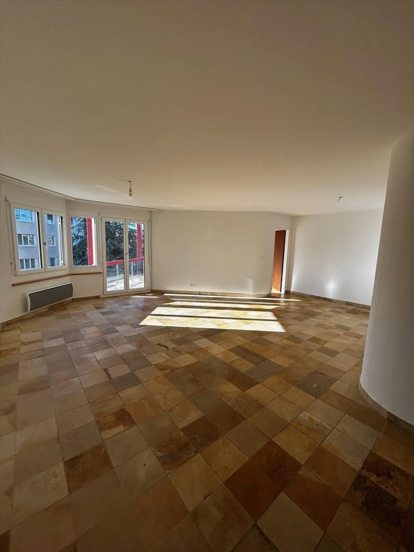 4,5-Zimmer-Wohnung - Foto 2 von 5