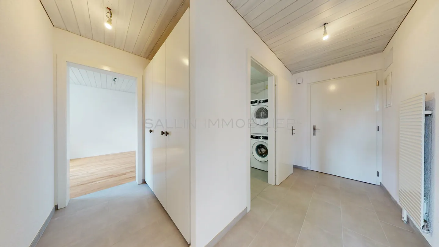 APPARTEMENT DE 3½ PIECES 
RENOVE - Photo 10 sur 14