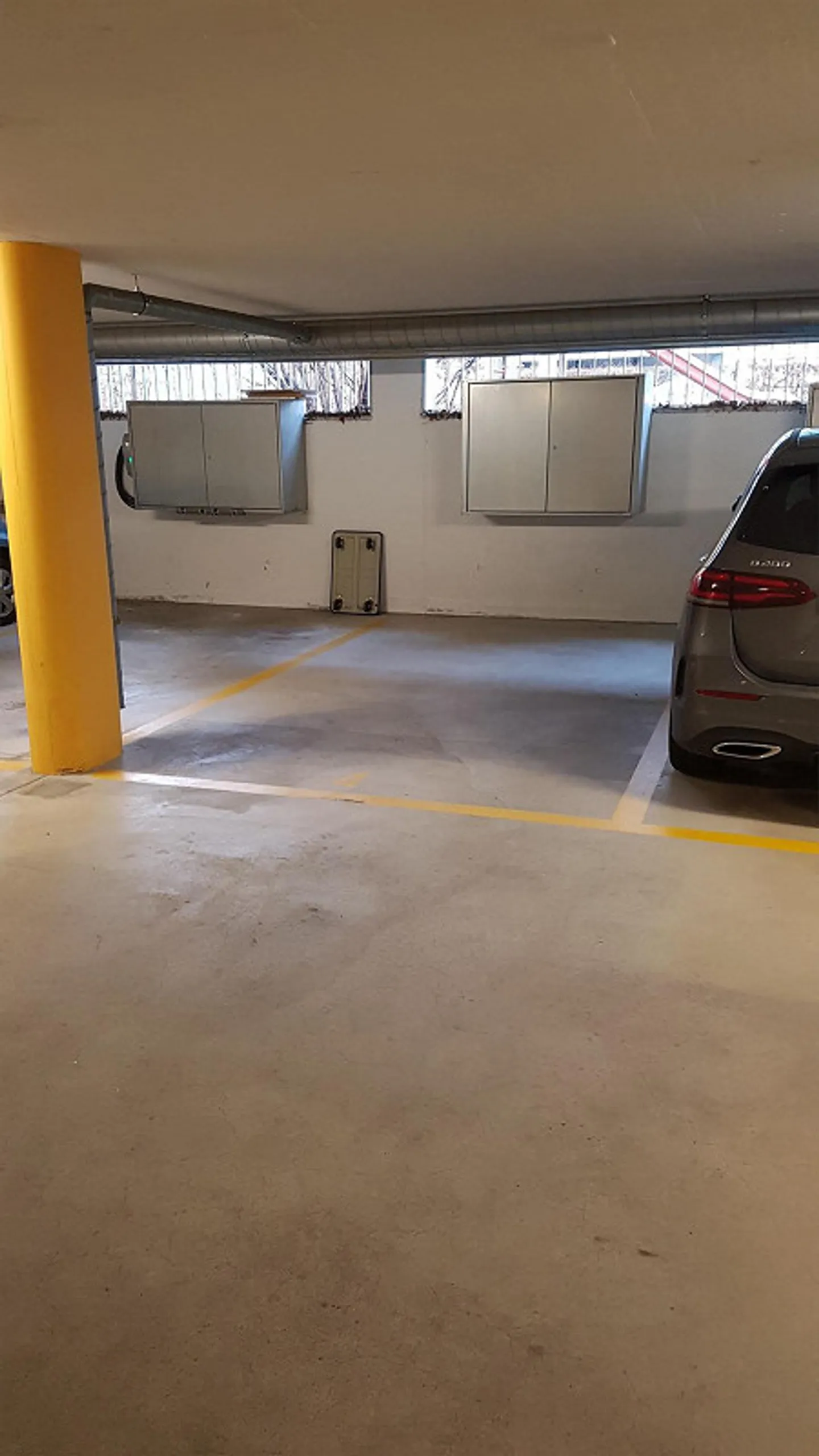 Parking space Anna-Neumann-Gasse (Tribschen) - Photo 2 of 3