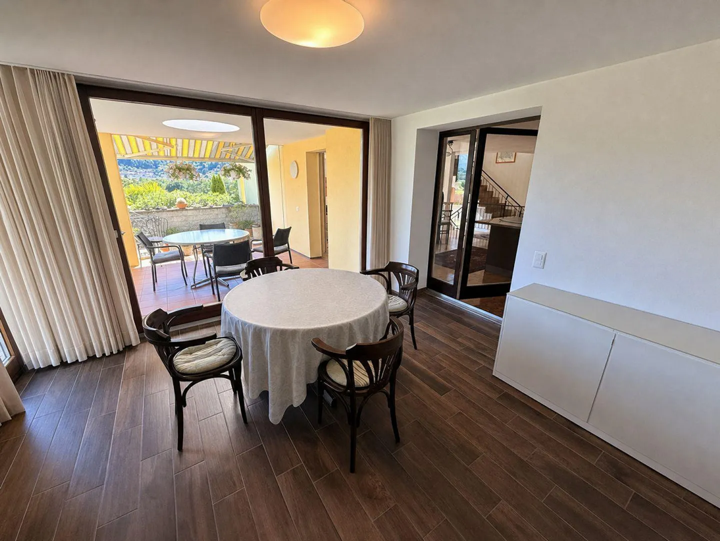 Ein Haus, das Ihnen das Gefühl von Urlaub vermittelt - Photo 7 of 13