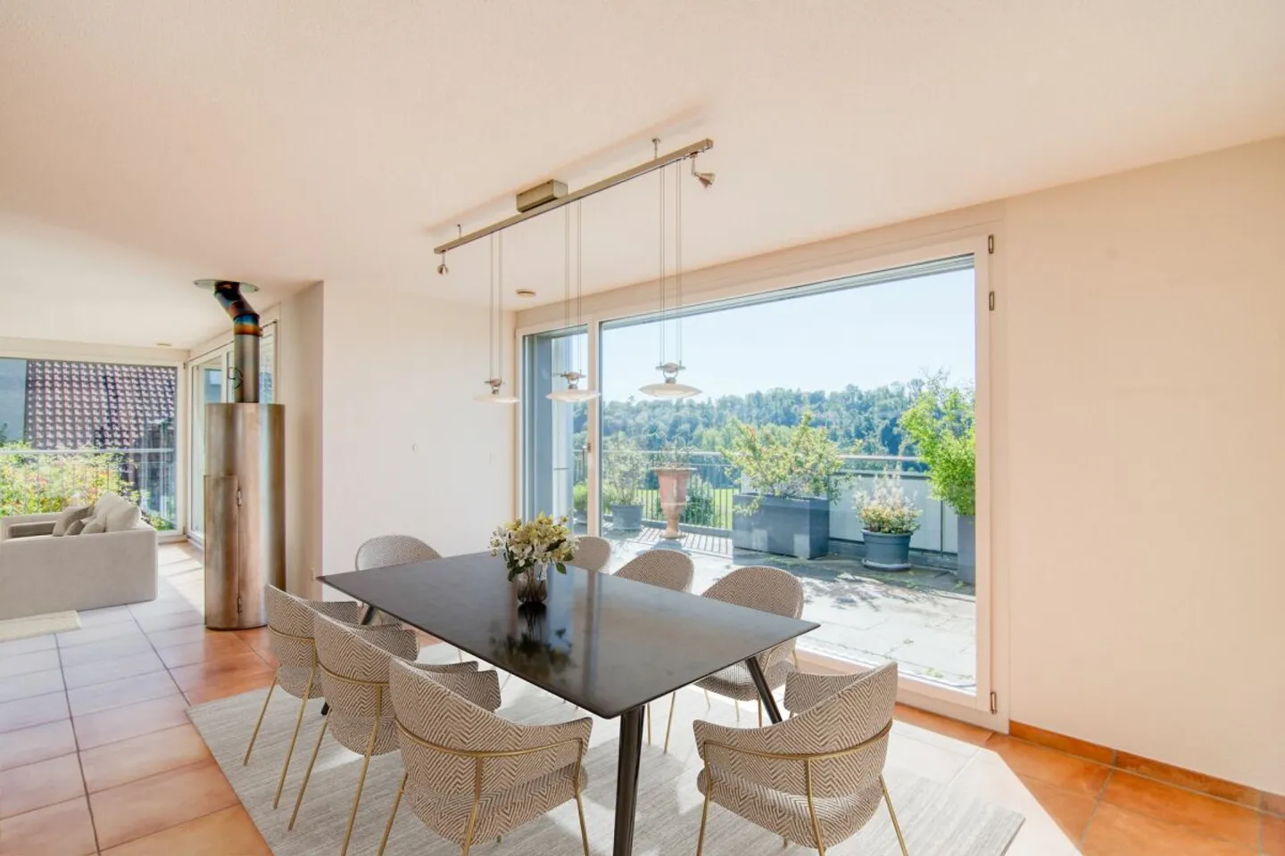 Appartamento in vendita - Foto 5 di 30