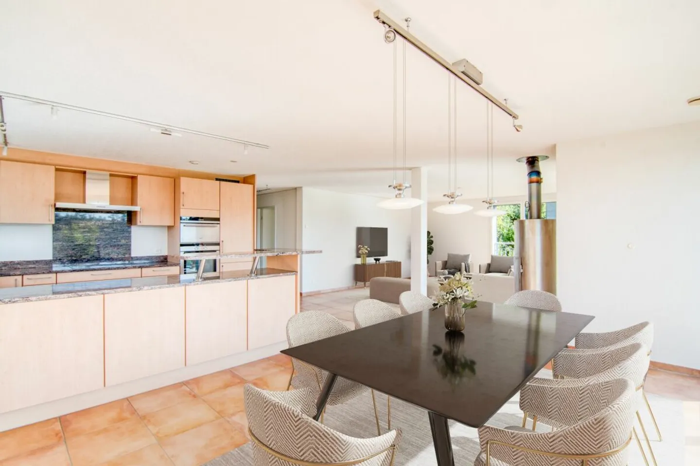 Appartamento in vendita - Foto 6 di 30