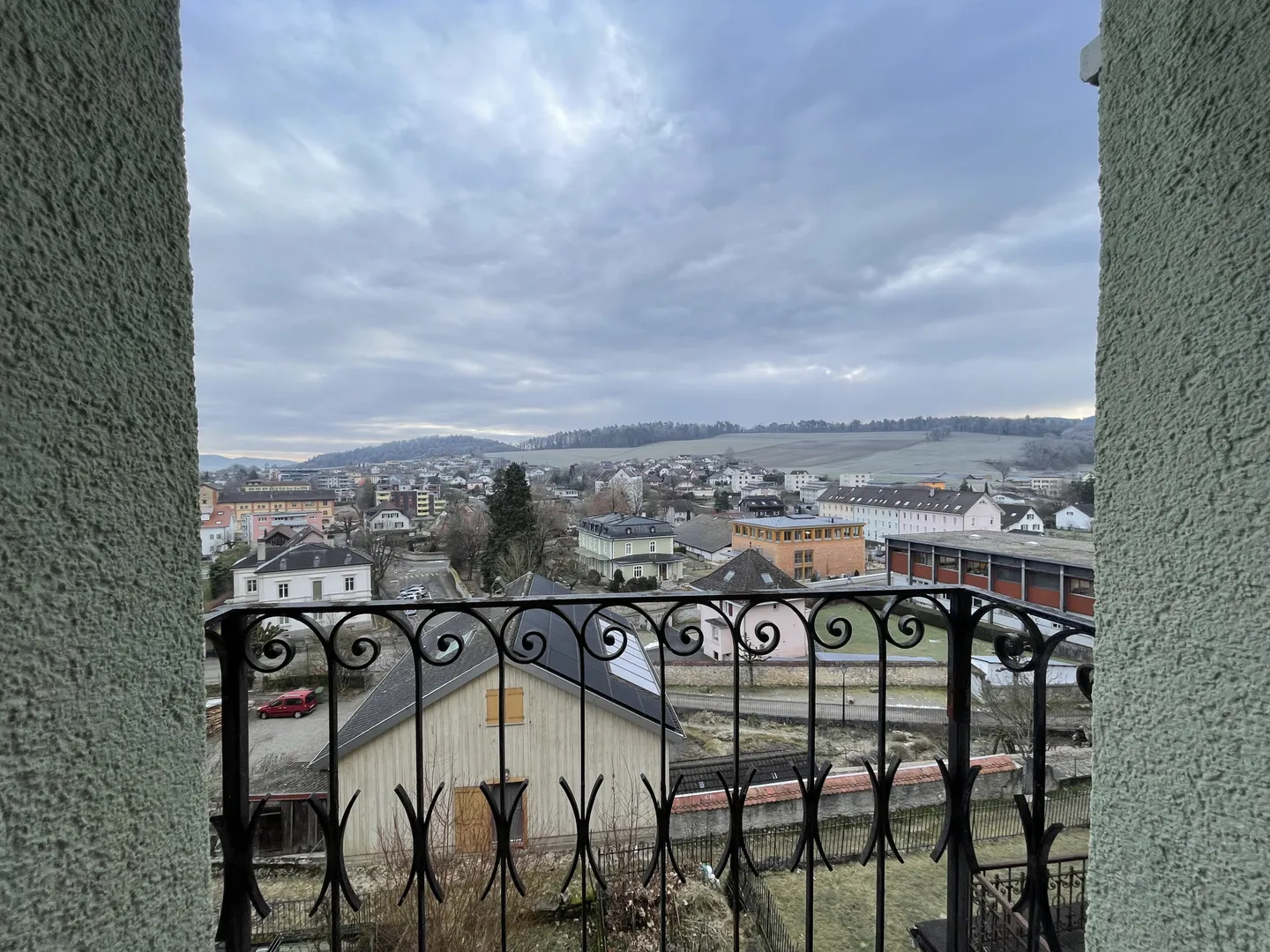 2,5-Zimmer-Wohnung mit freiem Blick und Balkon   Rue du Collège 25 - Foto 10 von 11