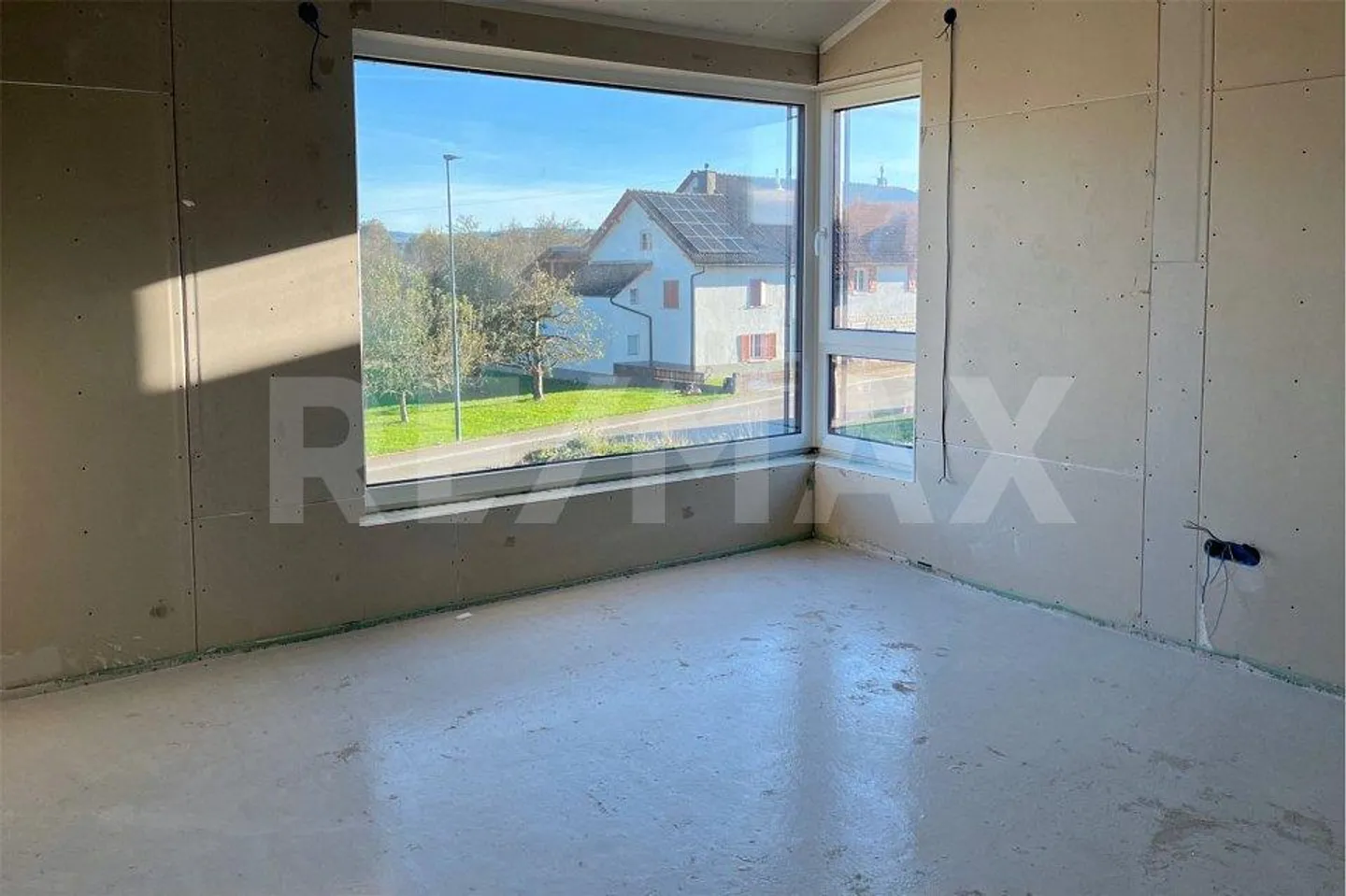 Very beautiful garden area with pool, centrally located and lots of sun - Photo 13 of 13