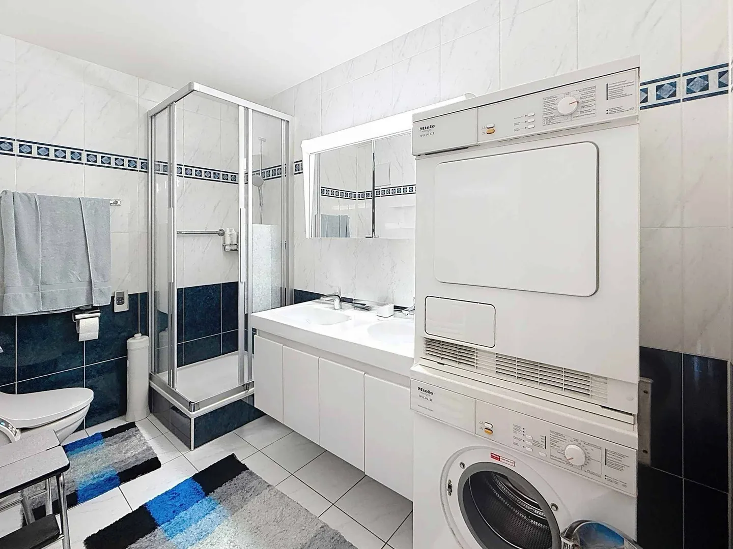 Geräumige Wohnung in einer ruhigen Umgebung - Foto 8 von 13