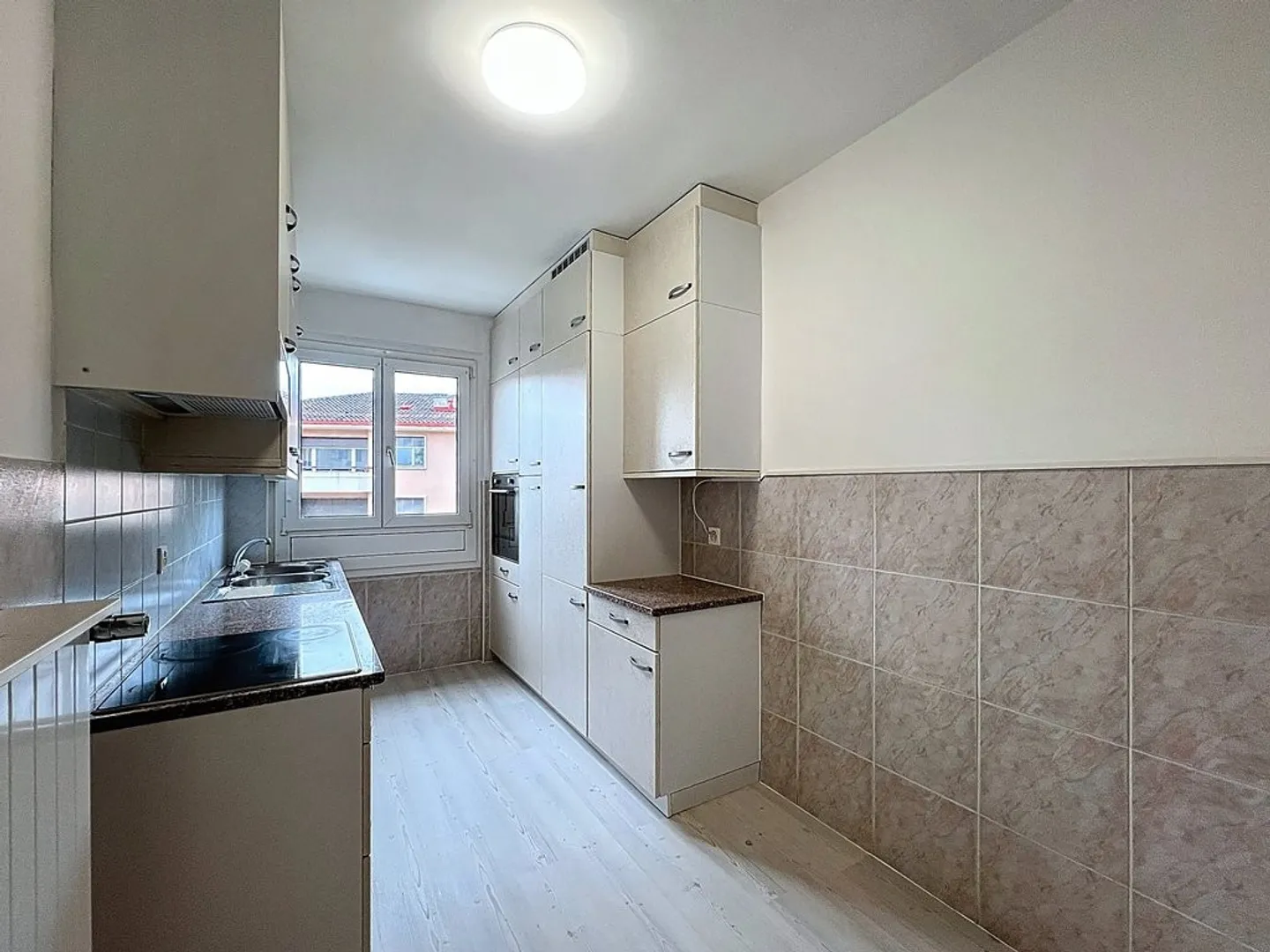 Appartement meublé de 3.5 pièces idéalement situé à Prilly - Photo 3 sur 11