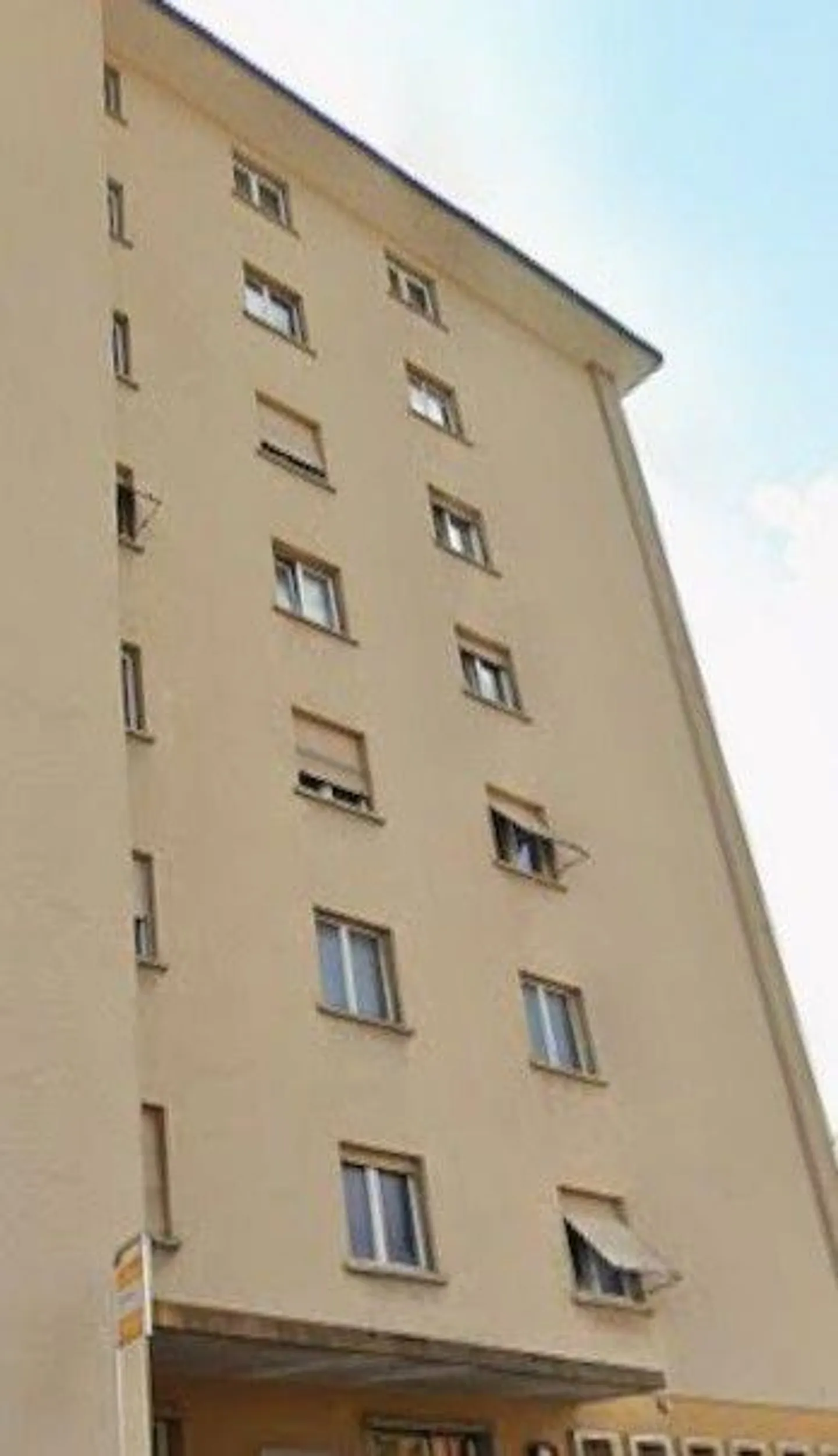Edificio misto - Foto 2 di 13
