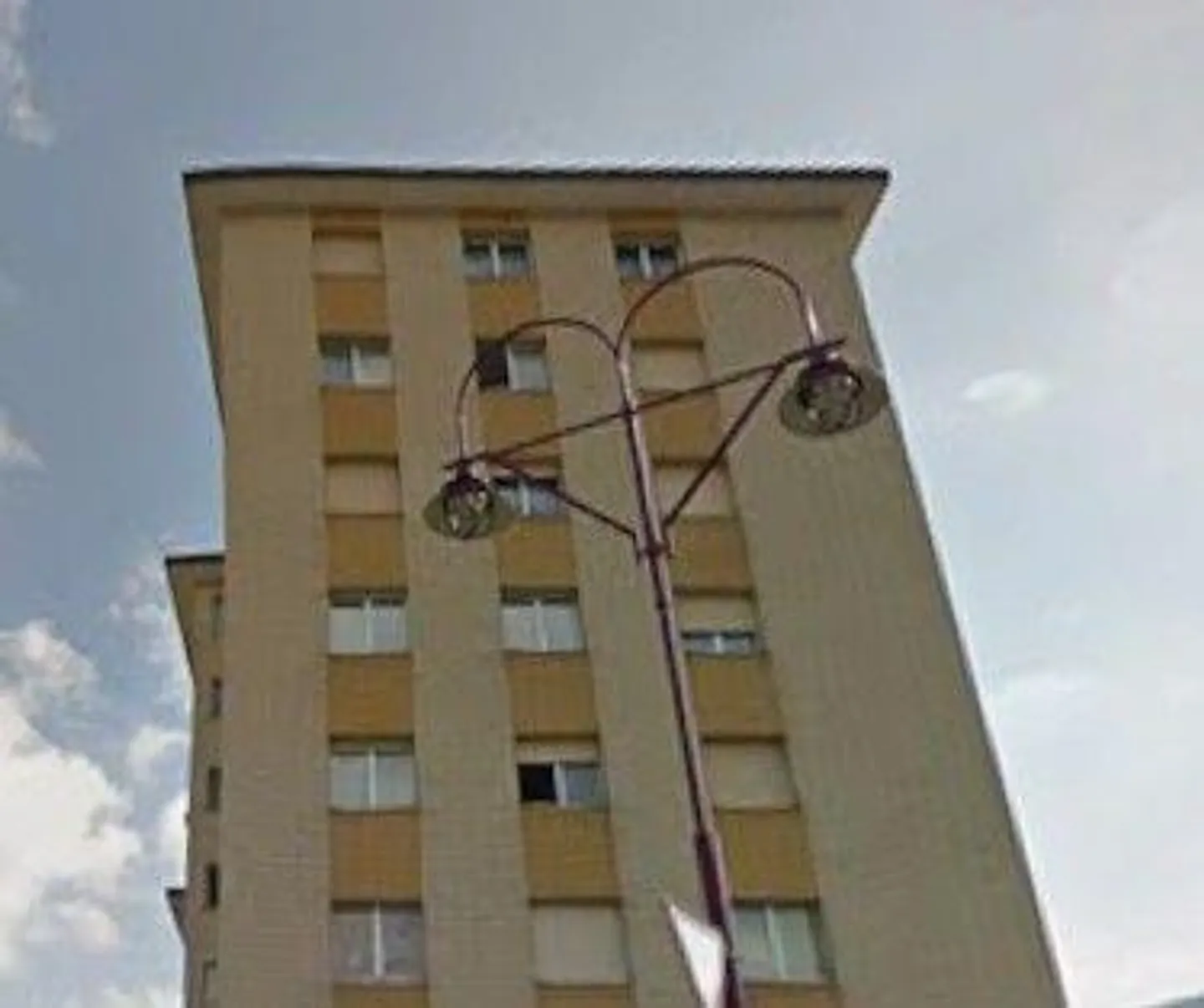 Edificio misto - Foto 3 di 13