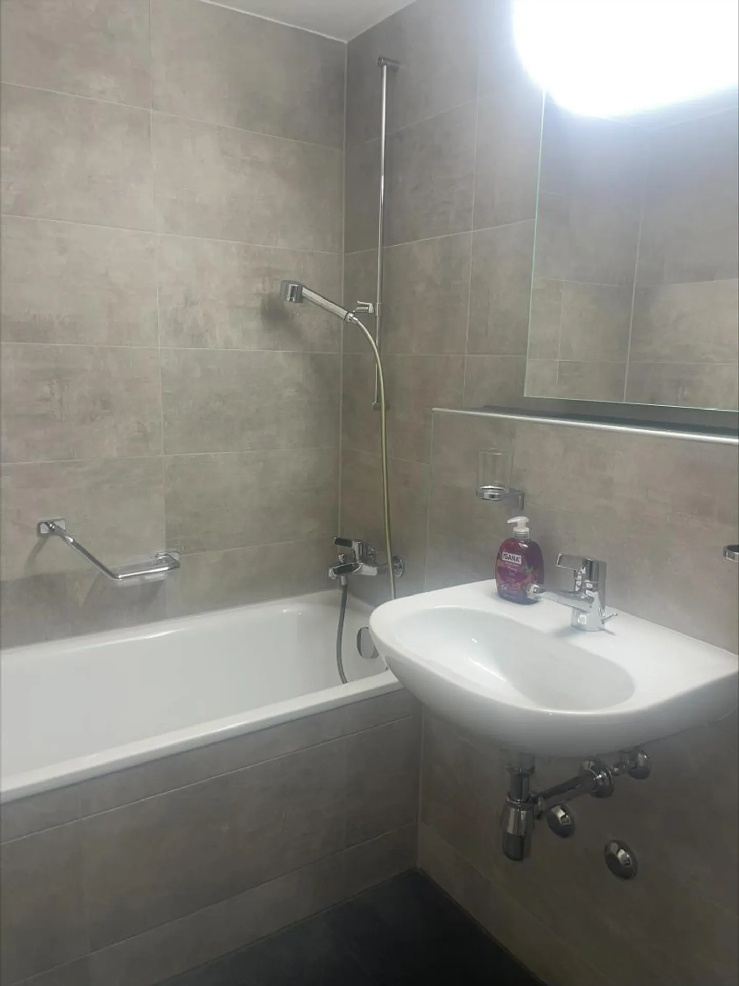 Appartement lumineux à Prilly - Photo 2 sur 6
