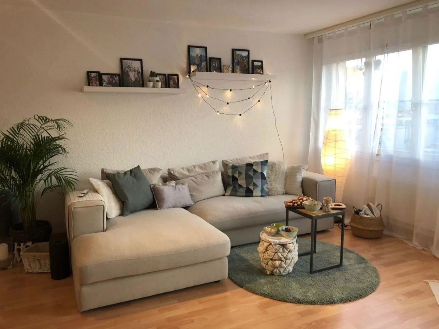 Charmante 2.5-Zimmer-Wohnung - Foto 2 von 9