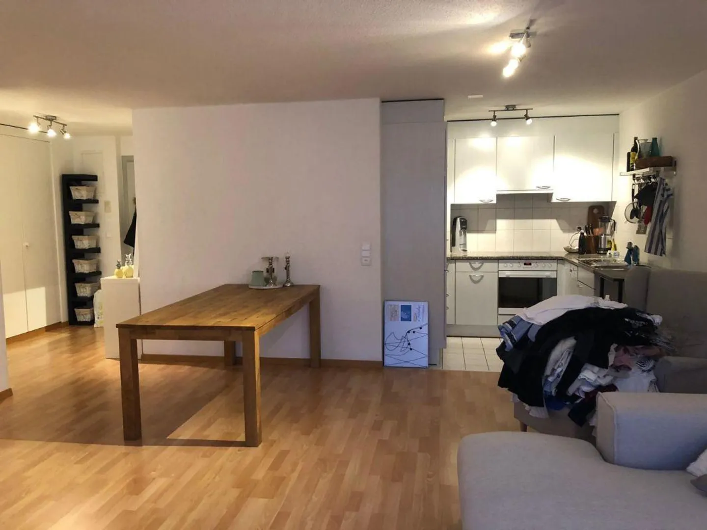 Charmante 2.5-Zimmer-Wohnung - Foto 3 von 9