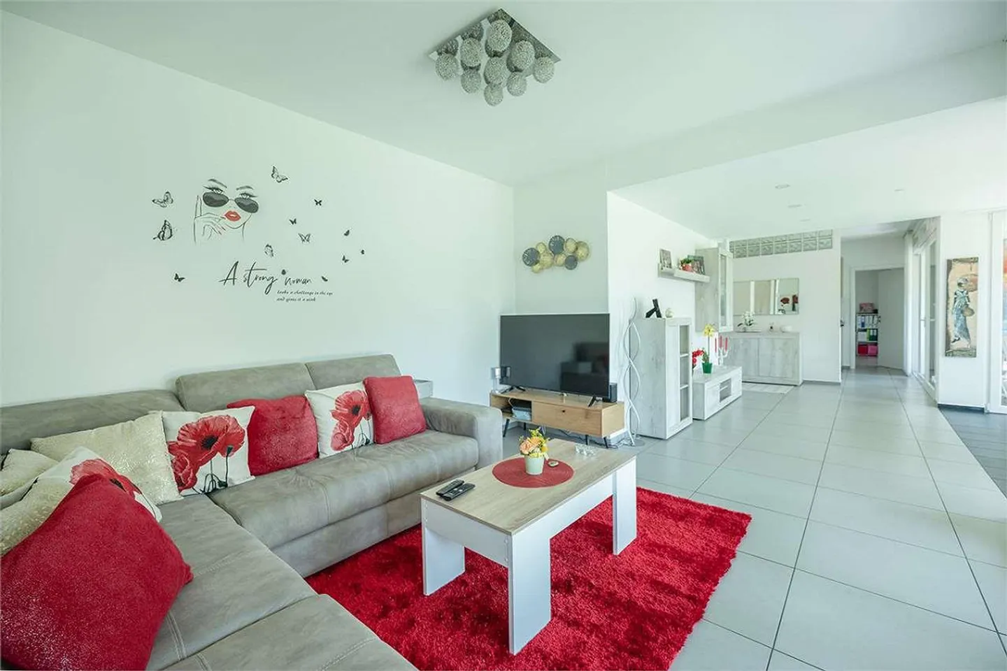 Bell'appartamento di 3,5 locali con giardino privato - Foto 11 di 13