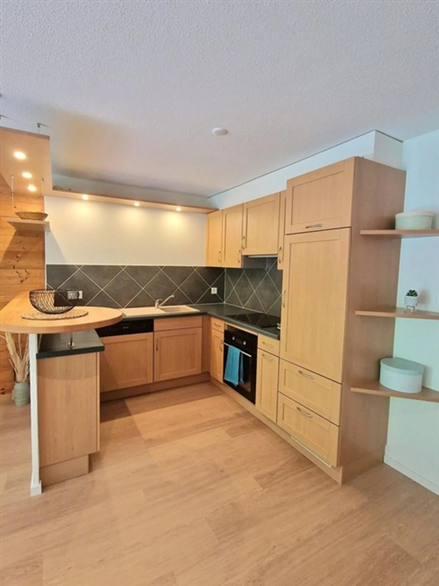 3.5 and 4.5 room apartments in Morgins - Photo 3 of 9