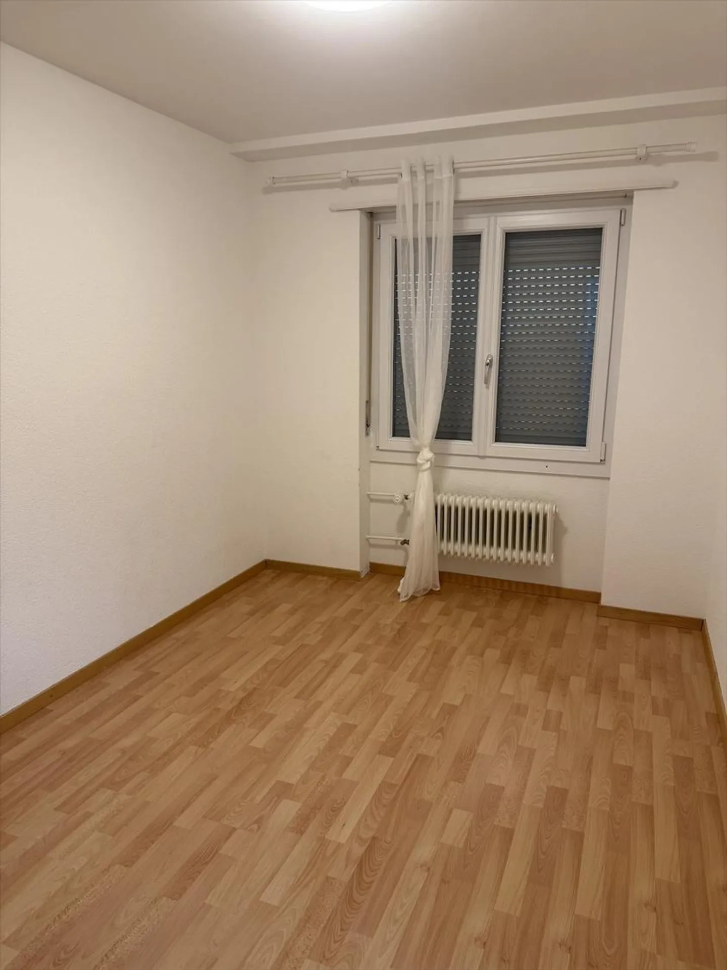 Schöne 4,5-Zimmer-Wohnung im 4. Stock - Foto 5 von 7